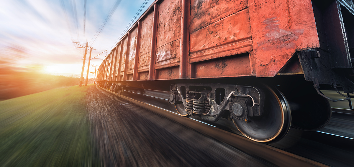 071721_train-641912262_1200x568